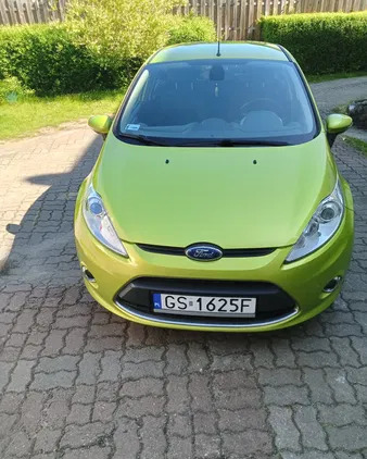 ford Ford Fiesta cena 18400 przebieg: 180232, rok produkcji 2009 z Słupsk